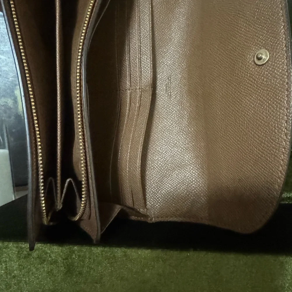 Coach Tan Leather Women's Wallet-EUC